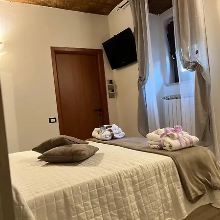 L' Anfora Locazione Turistica * Terni